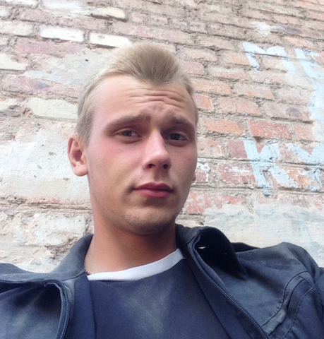 Парни в Узловая: Сергей, 23 - ищет девушку из Узловая