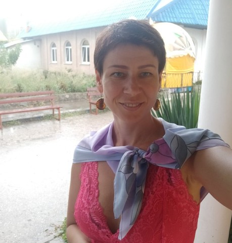 Девушки в Симферополе: Юлия, 35 - ищет парня из Симферополя