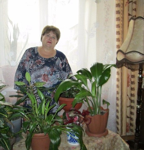 Девушки в Пскове: Галина, 67 - ищет парня из Пскова