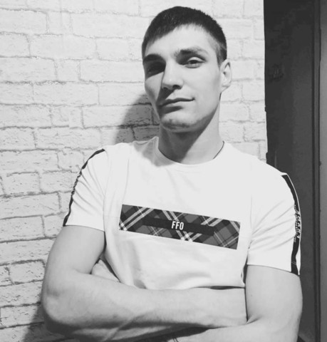 Парни в Шелехове: Евгений Гаврилов, 25 - ищет девушку из Шелехова