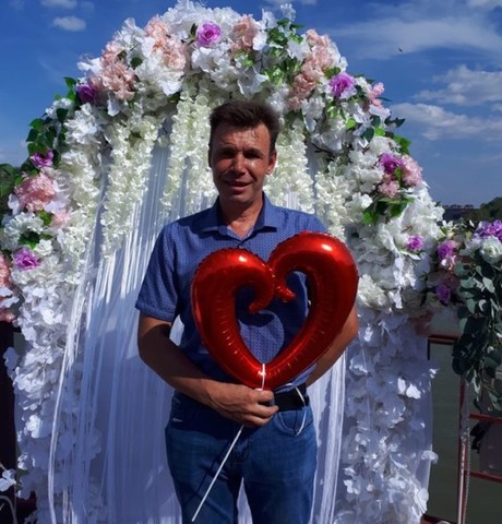 Мужчины в Омске: Юрий, 45 из Омска ищет женщину Парни в Омске: Юрий, 45 - ищет девушку из Омска