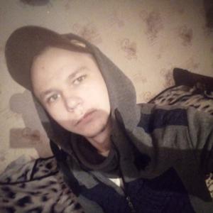 Парни в Котельниче: Евгений, 23 - ищет девушку из Котельнича
