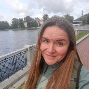 Девушки в Калининграде: Дарья, 39 - ищет парня из Калининграда