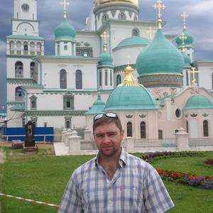 Парни в Саратове: Алексей Стрельцов, 50 - ищет девушку из Саратова