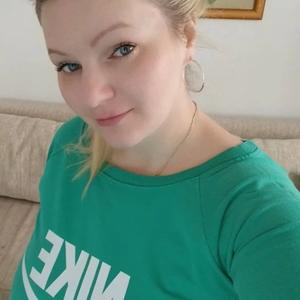 Девушки в Минске (Беларусь): Надежда Стадольник, 41 - ищет парня из Минска (Беларусь)