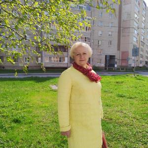 Девушки в Череповце: Ольга, 54 - ищет парня из Череповца