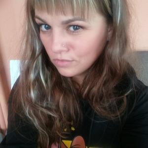 Девушки в Новокузнецке: Катька, 36 - ищет парня из Новокузнецка