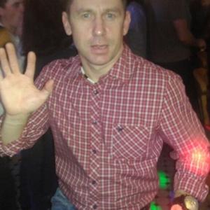 Парни в Калининграде: Сергей, 45 - ищет девушку из Калининграда