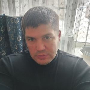Парни в Вологде: Илья, 43 - ищет девушку из Вологды