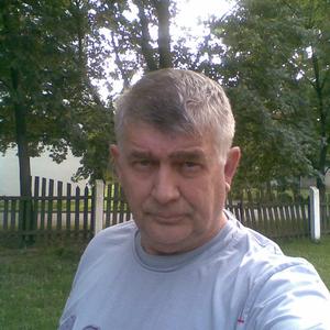 Саша, 68 лет, Минск