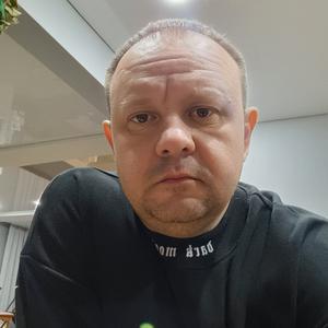 Игорь, 45 лет, Новороссийск
