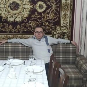 Парни в Нижневартовске: Денис, 42 - ищет девушку из Нижневартовска