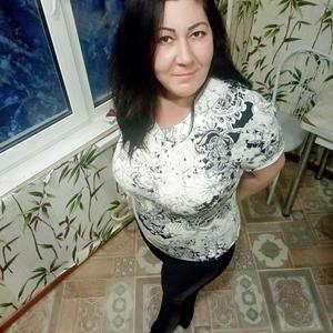 Девушки в Томске: Наталья, 40 - ищет парня из Томска