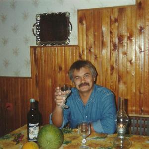 Парни в Чите (Забайкальский край): Юрий Арсентьев, 74 - ищет девушку из Читы (Забайкальский край)