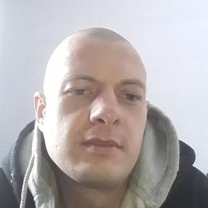 Илья, 36 лет, Ковернино