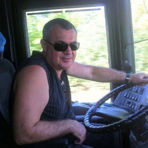 Игорь, 57 лет, Ростов-на-Дону