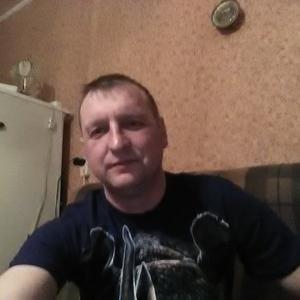 Парни в Кингисеппе: Геннадий Лебедев, 51 - ищет девушку из Кингисеппа
