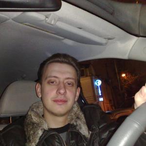 Парни в Нижний Новгороде: Андрей Беляков, 42 - ищет девушку из Нижний Новгорода