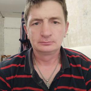 Парни в Омске: Сергей, 45 - ищет девушку из Омска