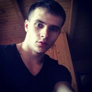 Парни в Ессентуках: Сергей, 30 - ищет девушку из Ессентуков