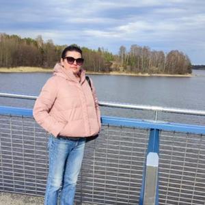 Девушки в Helsinki: Алёна, 42 - ищет парня из Helsinki