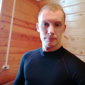 Парни в Череповце: Кирилл, 33 - ищет девушку из Череповца