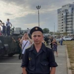 Парни в Саратове: Игорь, 23 - ищет девушку из Саратова
