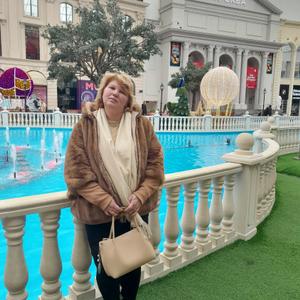 Девушки в Санкт-Петербурге: Лидия, 52 - ищет парня из Санкт-Петербурга