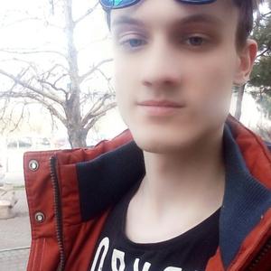 Ян, 22 года, Новороссийск