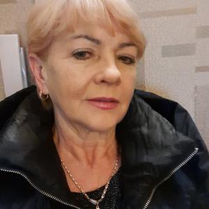 Девушки в Санкт-Петербурге: Лариса, 71 - ищет парня из Санкт-Петербурга