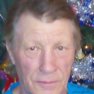 Парни в Екатеринбурге: Геннадий, 71 - ищет девушку из Екатеринбурга