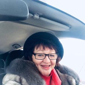 Алина, 63 года, Санкт-Петербург