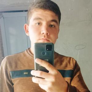 Юсуфчон Чураев, 20 лет, Новосибирск