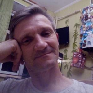 Парни в Казани (Татарстан): Руслан, 53 - ищет девушку из Казани (Татарстан)