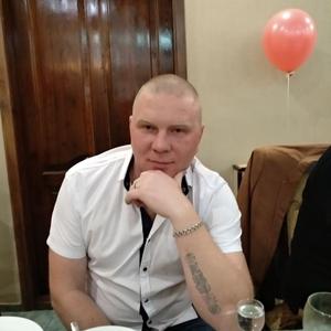 Парни в Ессентуках: Александр, 42 - ищет девушку из Ессентуков