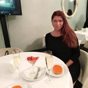 Девушки в Санкт-Петербурге: Полина, 38 - ищет парня из Санкт-Петербурга