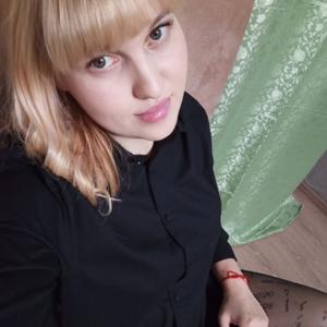 Девушки в Челябинске: Анастасия, 32 - ищет парня из Челябинска