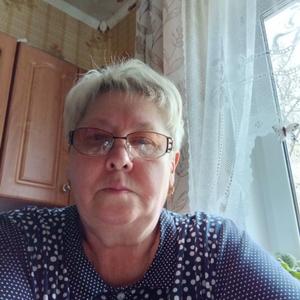 Девушки в Приозерске: Лена, 64 - ищет парня из Приозерска