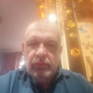 Парни в Нижний Тагиле: Александр, 62 - ищет девушку из Нижний Тагила