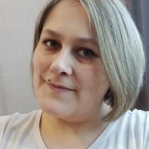Девушки в Лесосибирске: Ирина, 37 - ищет парня из Лесосибирска