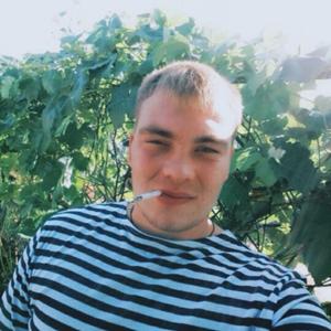 Парни в Губкине: Антон, 28 - ищет девушку из Губкина
