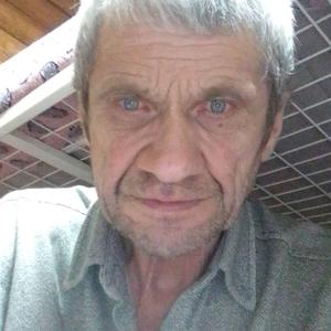 Парни в Томске: Геннадий, 61 - ищет девушку из Томска