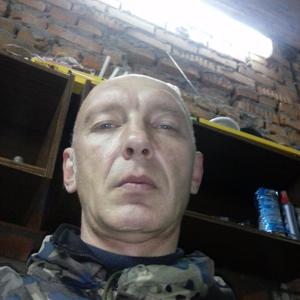 Игорь, 55 лет, Новомосковск