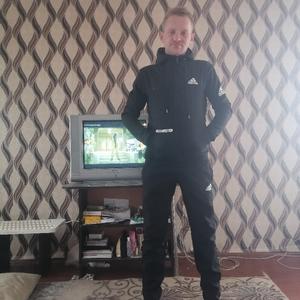 Парни в Нижний Тагиле: Юрий, 37 - ищет девушку из Нижний Тагила