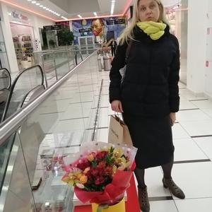 Девушки в Казани (Татарстан): Irina, 52 - ищет парня из Казани (Татарстан)