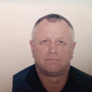Парни в Ижевске: Виктор, 64 - ищет девушку из Ижевска