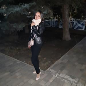 Девушки в Азове: Несахар, 39 - ищет парня из Азова
