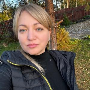 Ирина, 38 лет, Санкт-Петербург