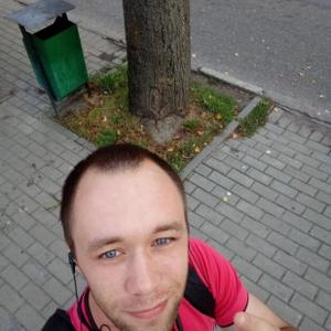 Парни в Калининграде: Виталий, 29 - ищет девушку из Калининграда