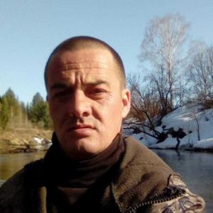 Парни в Томске: Виктор, 44 - ищет девушку из Томска